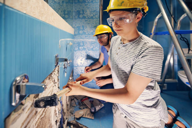 Best Mold Remediation for Rental Properties  in Avonmore, PA